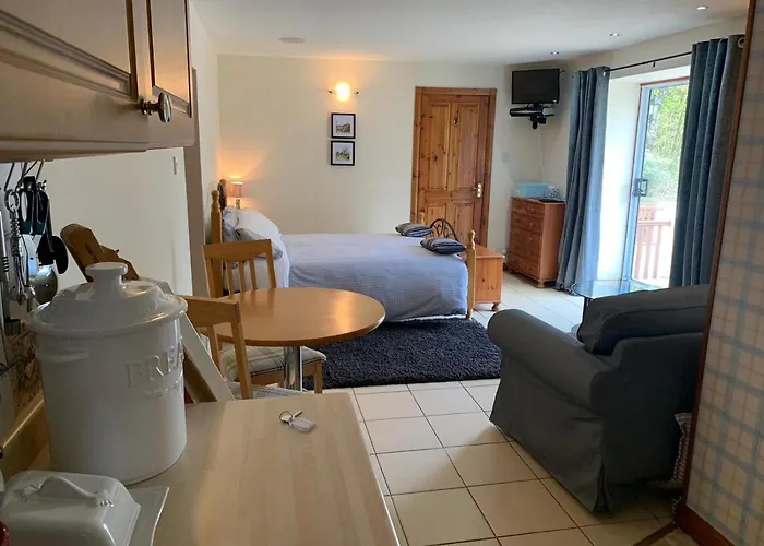 Whitestone Cottage